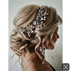 Rhinestone and pearl like head piece